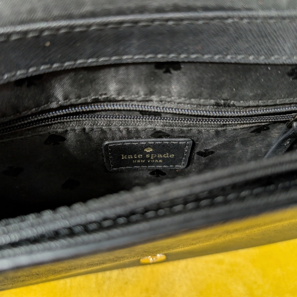 Kate Spade Black Saffiano Leather Crossbody Bag & Gift Box - Excellent Condition - Picture 6 of 6